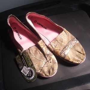 Realtree slip on shoes
